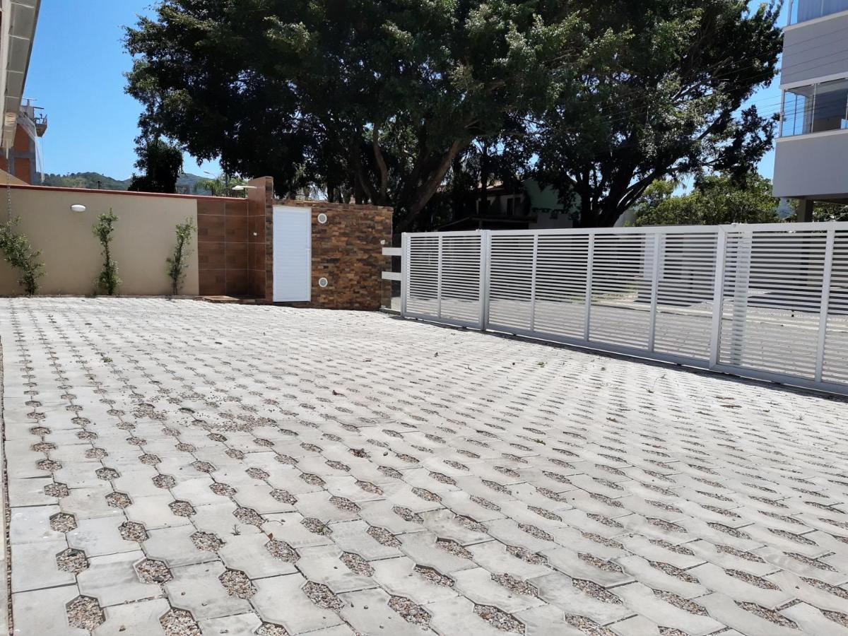 Residencial Flamini Apartment Bombinhas Exterior photo
